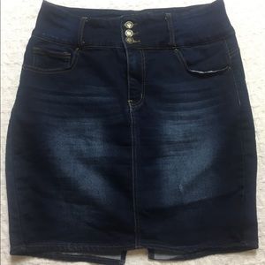 Angel kiss jeans skirt size XL